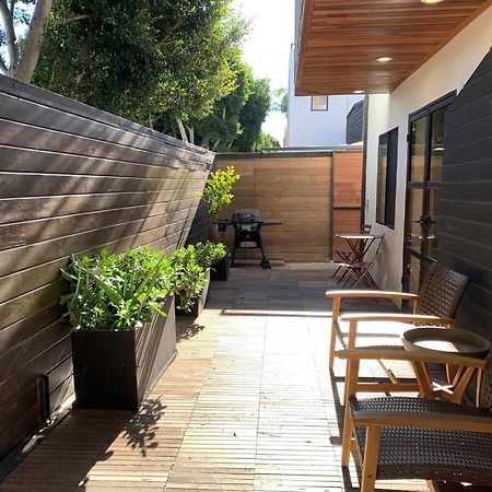 Venice Beach Studio With Large Private Patio Steps To The Beach Los Angeles Exteriör bild