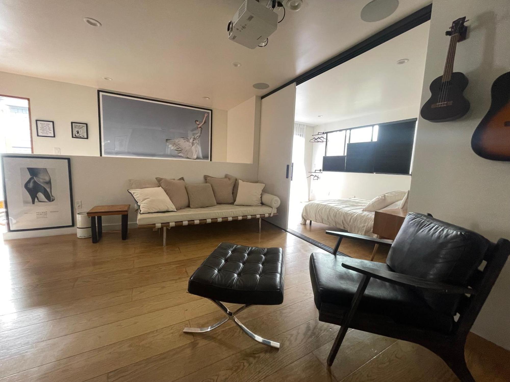 Venice Beach Studio With Large Private Patio Steps To The Beach Los Angeles Exteriör bild